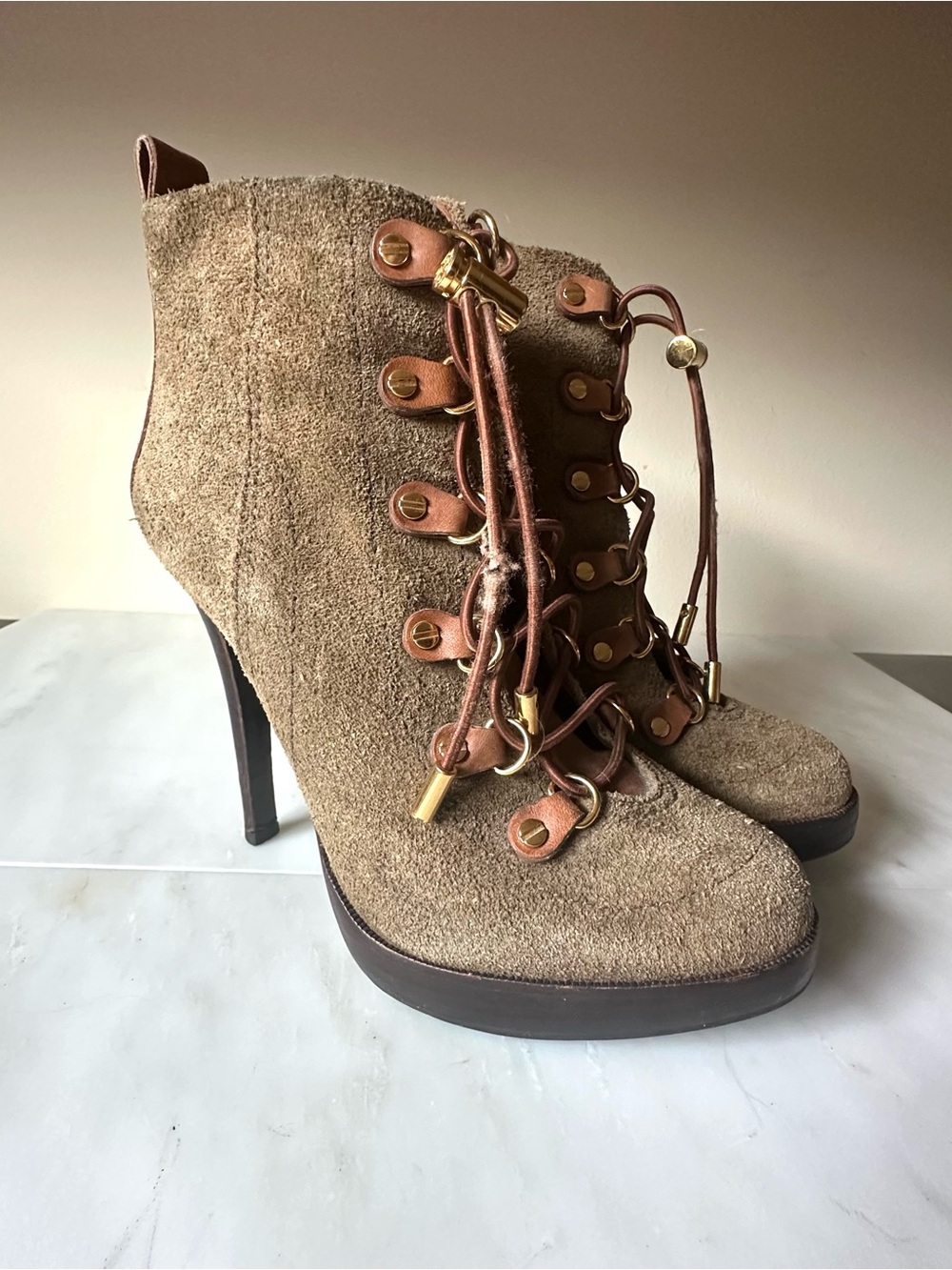 Women's Tory Burch Brown Suede Lace-Up Platform Ankle Boots Size 7 1/2